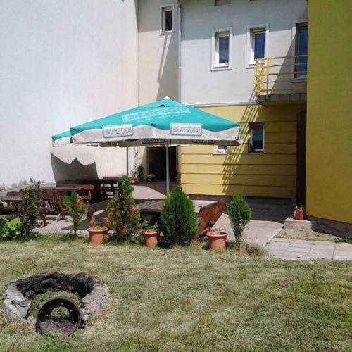 Pajkos Poni Vendeghaz Hotel Miskolc Ngoại thất bức ảnh