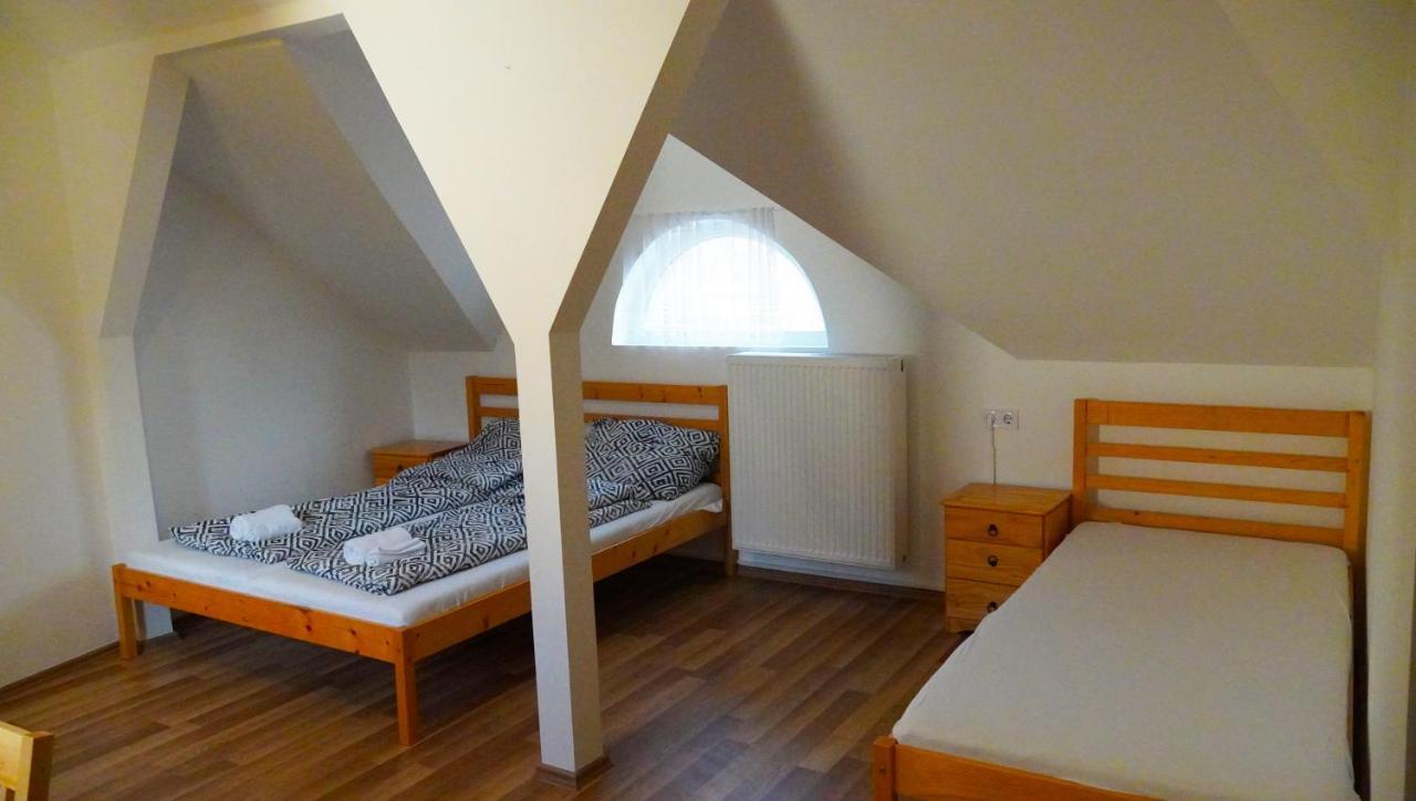 Pajkos Poni Vendeghaz Hotel Miskolc Ngoại thất bức ảnh