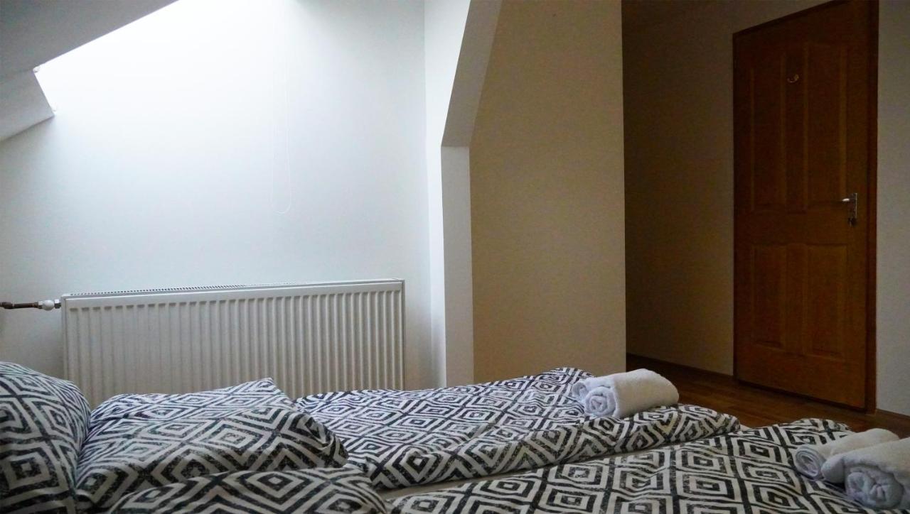 Pajkos Poni Vendeghaz Hotel Miskolc Ngoại thất bức ảnh