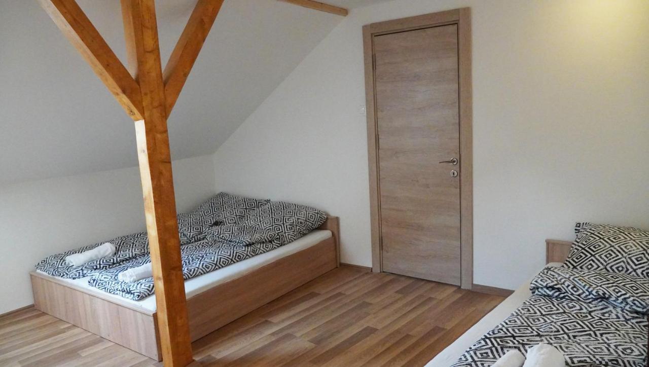 Pajkos Poni Vendeghaz Hotel Miskolc Ngoại thất bức ảnh