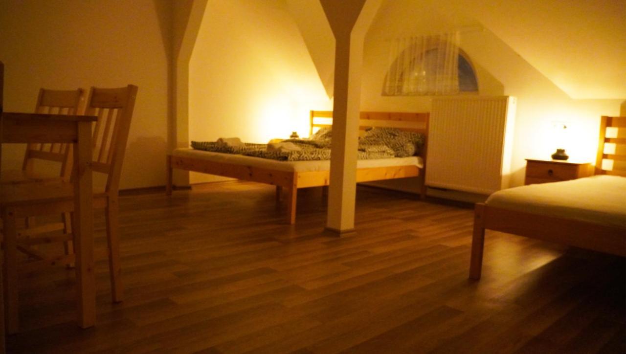 Pajkos Poni Vendeghaz Hotel Miskolc Ngoại thất bức ảnh