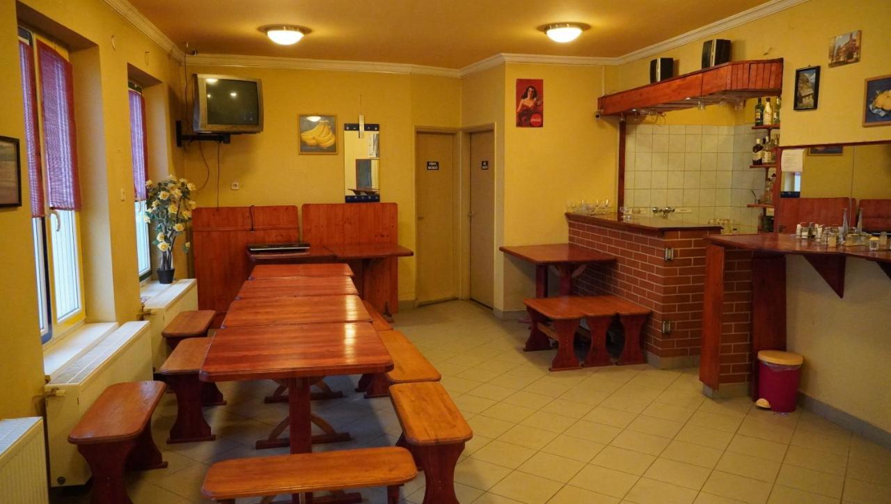 Pajkos Poni Vendeghaz Hotel Miskolc Ngoại thất bức ảnh